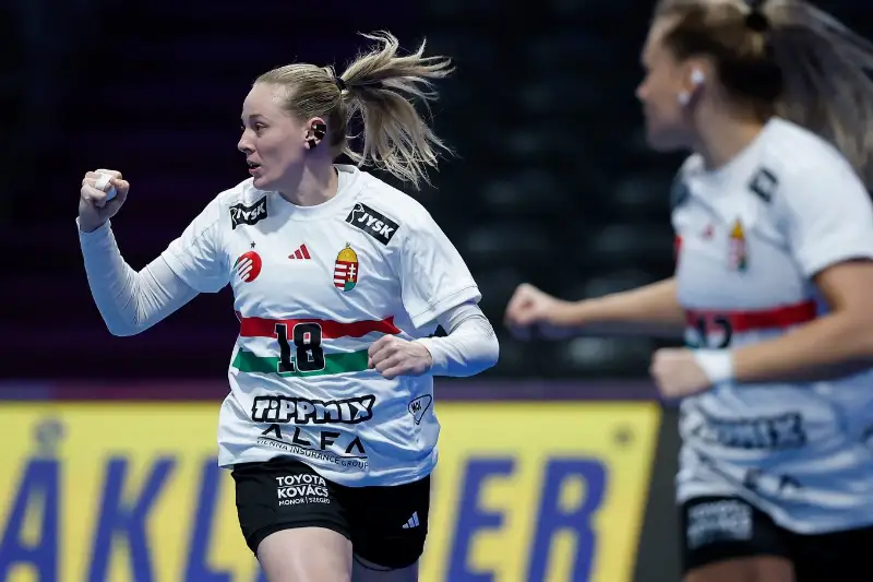  MAGYAR SIKER A VB-N ESZTERGOMI JÁTÉKOSOKKAL