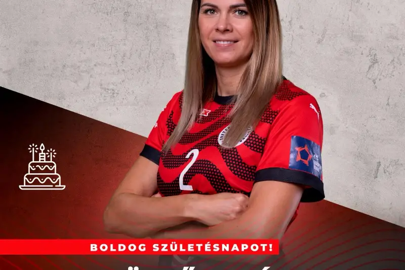  BOLDOG SZÜLETÉSNAPOT SZÖLLŐSI-ZÁCSIK SZANDRA