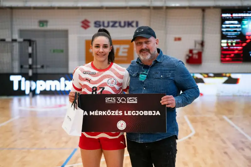  A MÉRKŐZÉS LEGJOBBJA  SZUCSÁNSZKI ZITA