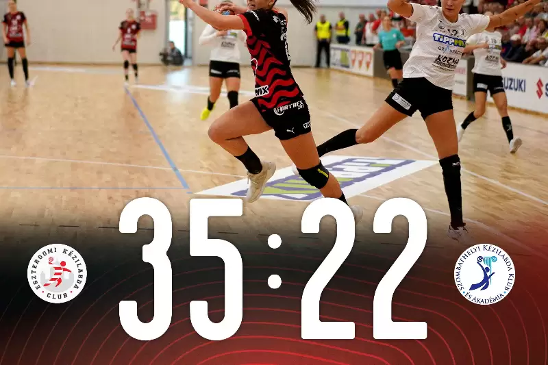 ELKÉPESZTŐHANGULAT VOLT A CSARNOKBAN